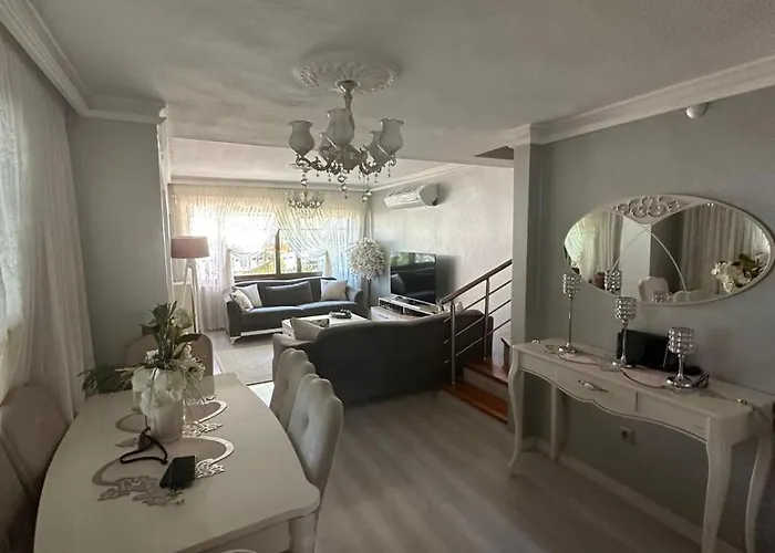 Villa With Private Pool In Marmaris