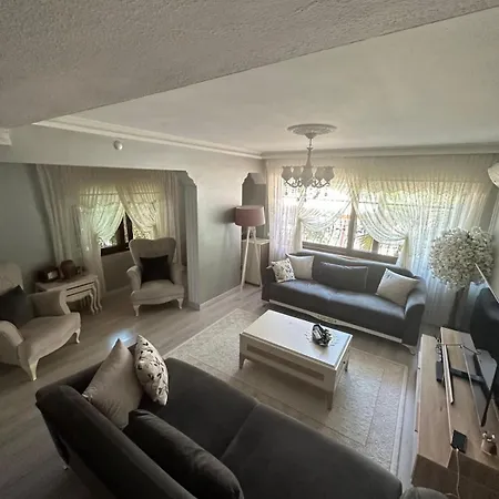 With Private Pool In فيلة *